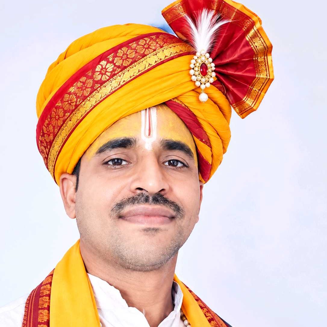 Acharya Adarsh Shukla